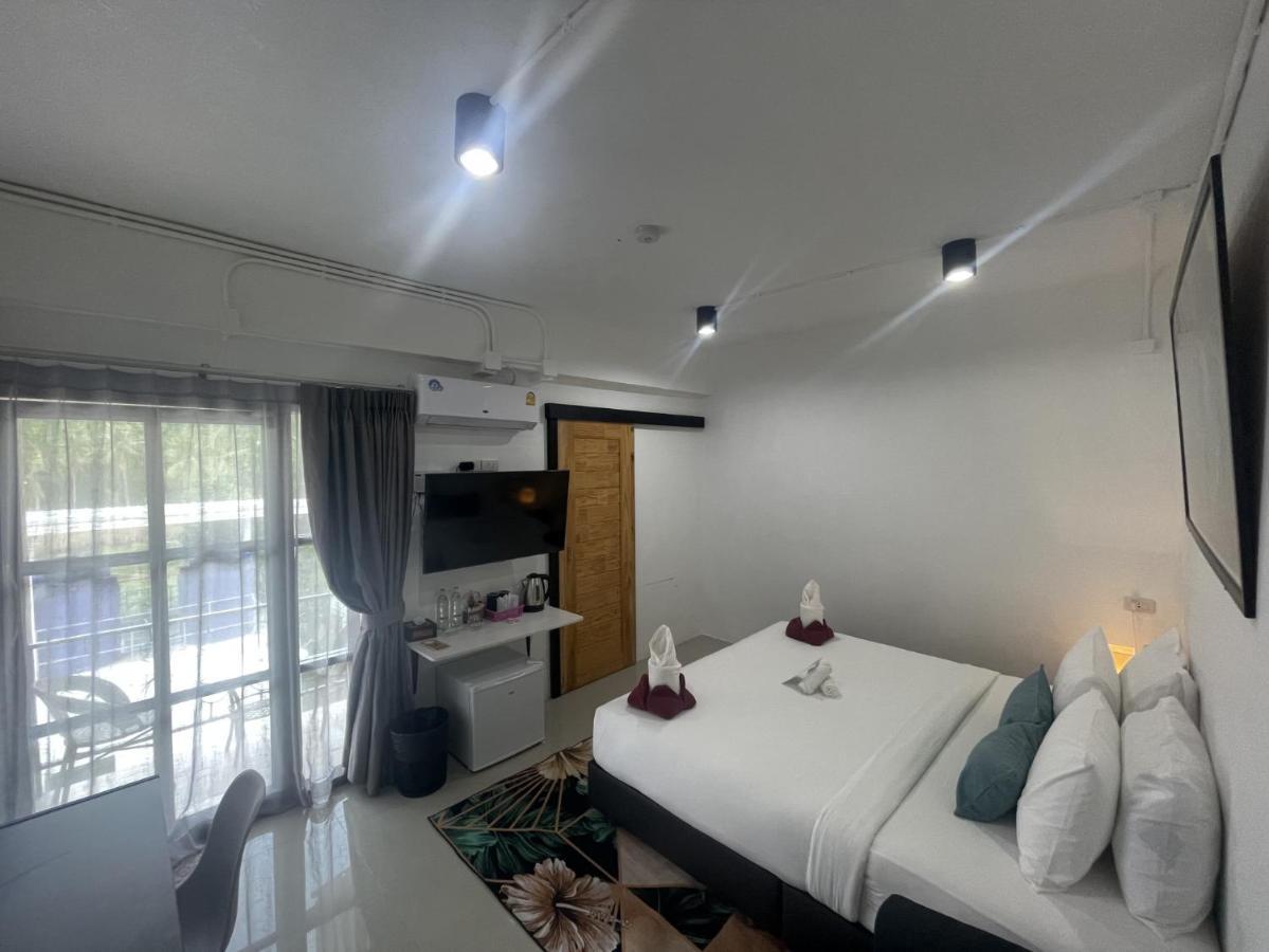 Laewan Guesthouse Baan Tai Zewnętrze zdjęcie