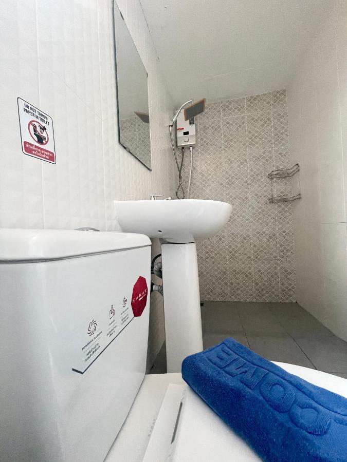 Laewan Guesthouse Baan Tai Zewnętrze zdjęcie